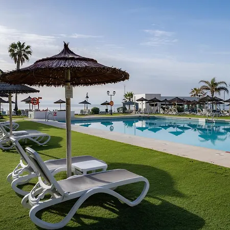 Отель La Barracuda Торремолинос